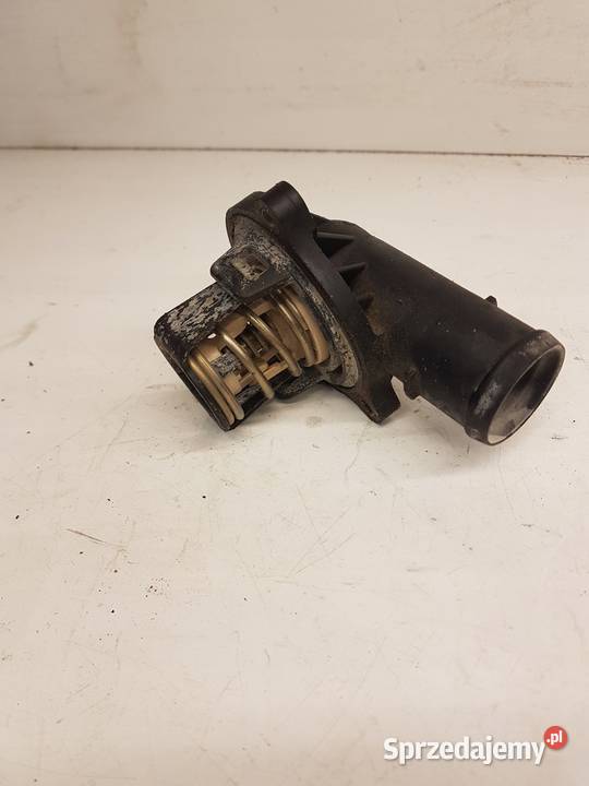 TERMOSTAT OBUDOWA AUDI A4 A5 Q5 30 TDI osobowe