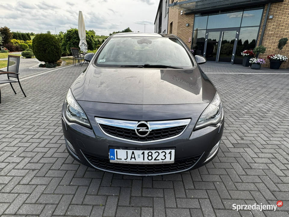 Opel Astra 14 Turbo 140 NOWY ROZRZĄD OLEJECEWKI tempomat Modliborzyce