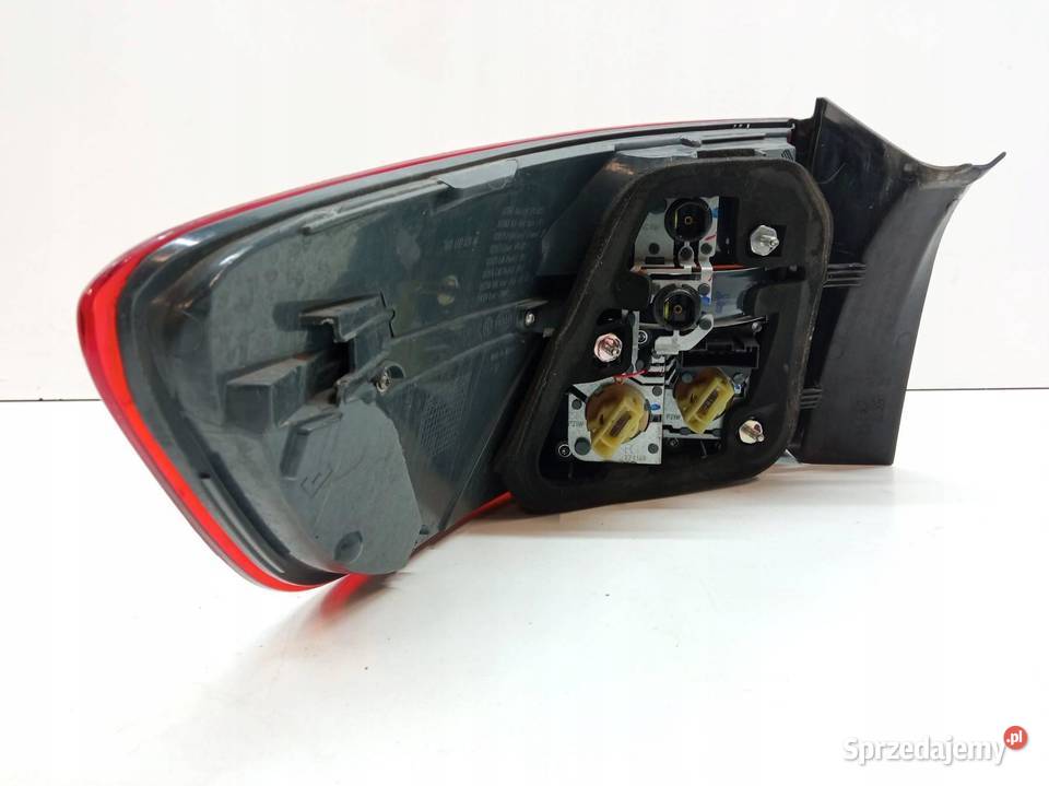 LAMPA TYŁ PRAWA LIFT LCI EUROPA Bmw X6 I osobowe