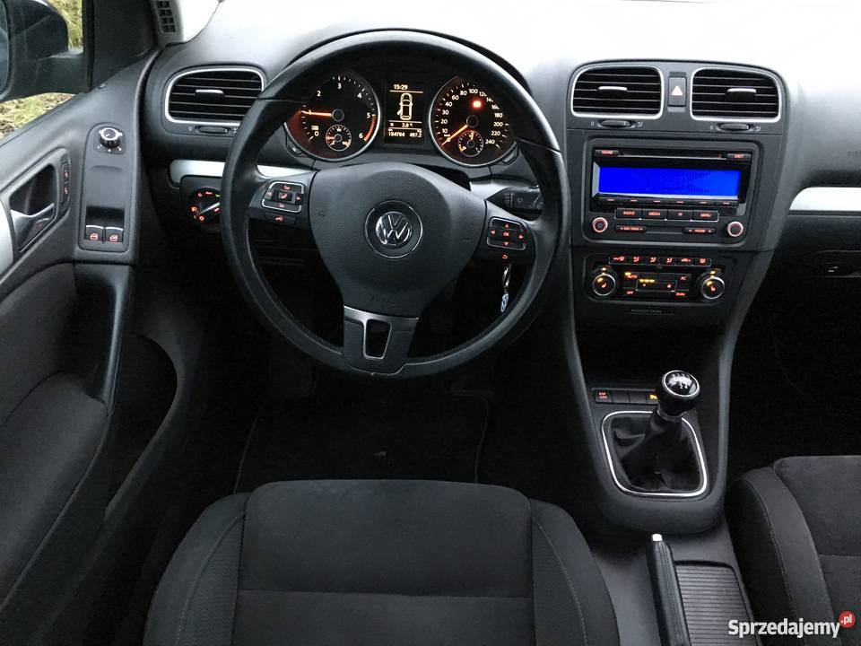 Volkswagen Golf VI 16 TDI bluetooth
