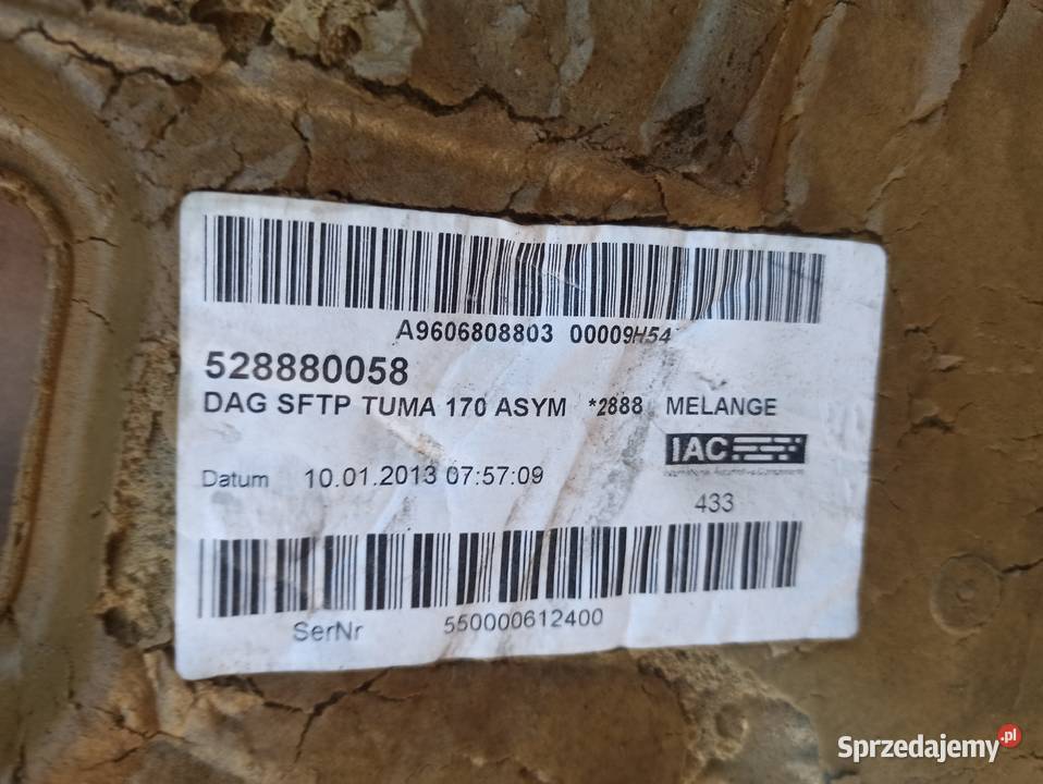 MERCEDES ACTROS MP4 WYKŁADZINA TAPICERKA KABINY Części samochodowe Bieleń