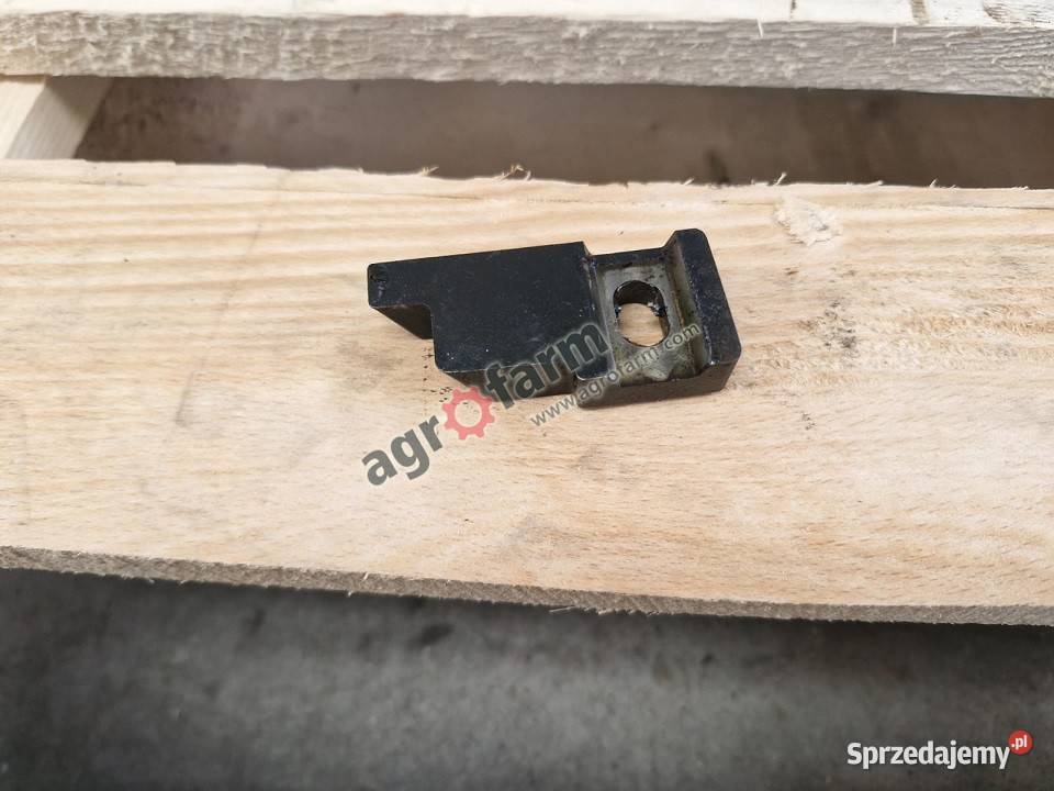 Kamień widełek Massey Ferguson 6235 6270 Byków sprzedam