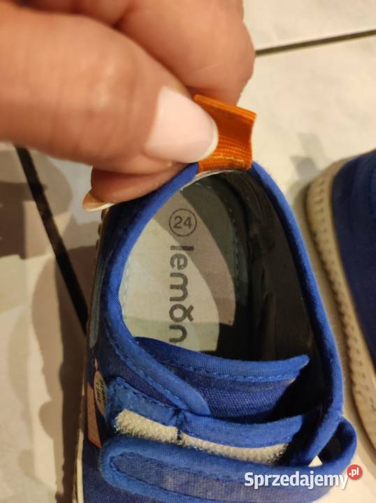 24 Trampki tenisówki sneakersy dziecięce nadruk Sportowe Kielce sprzedam