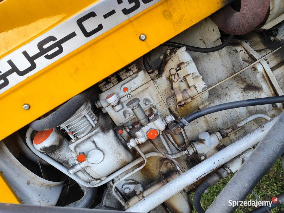 Ursus C360 z turem i łyżką stan małopolskie Zbydniów