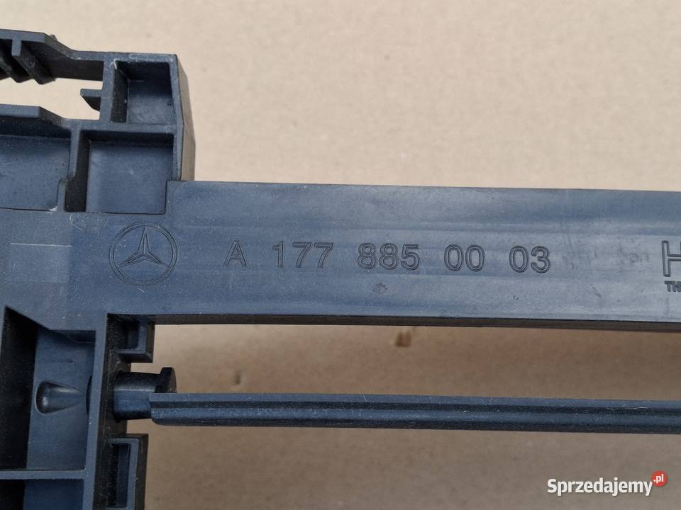 MERCEDES CLA W118 ŻALUZJA ROLETA KIEROWNICA osobowe Bieleń