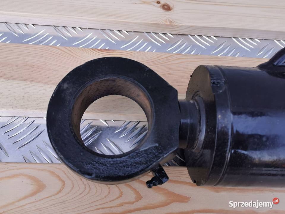 Cylinder hydrauliczny poziomowania Manitou MLT Pozostałe sprzedam