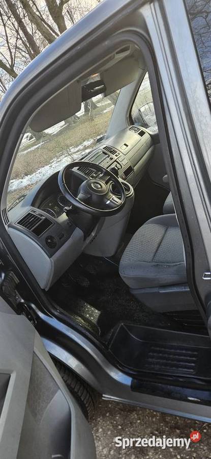 Volkswagen t5 transporter 6os 20d 140 hak Dębica
