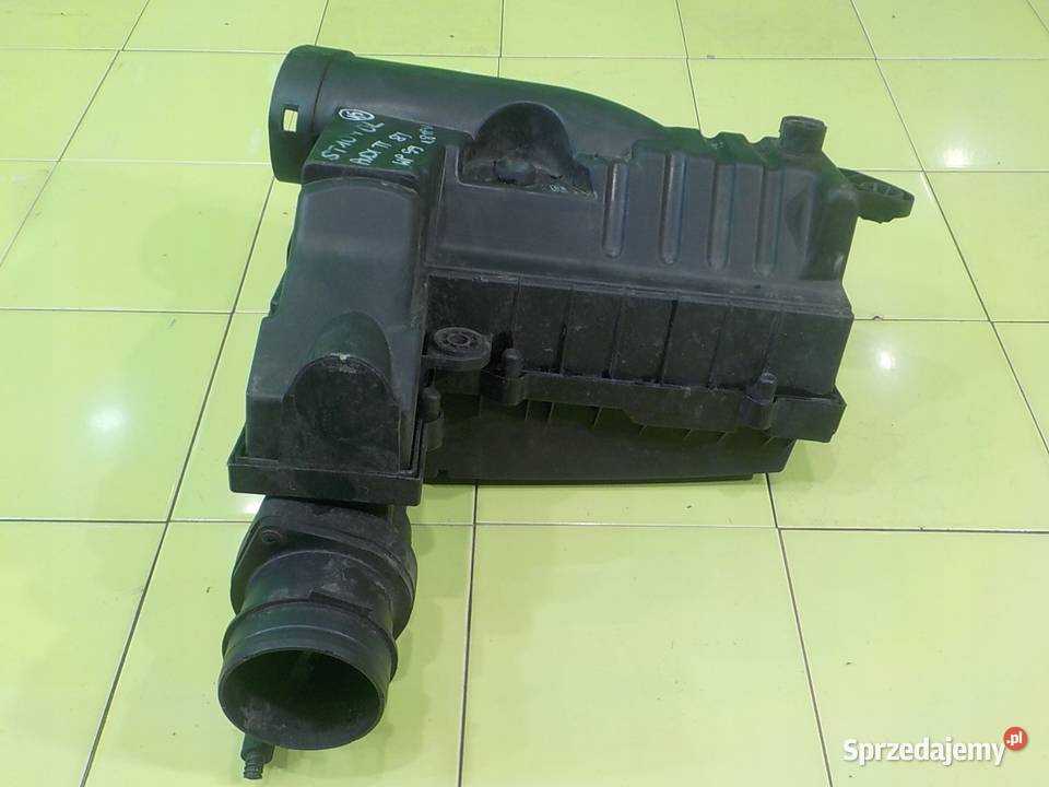 AUDI TT 8J 18 TFSI 10r 2D obudowa filtra Suków