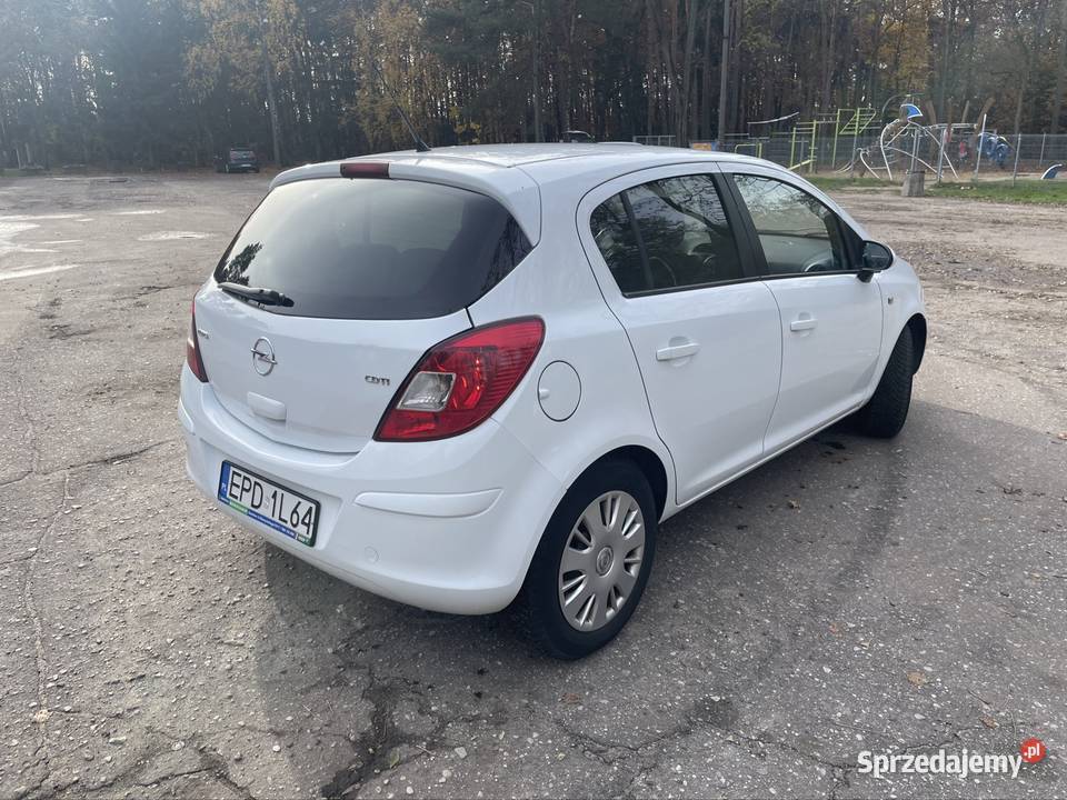 Opel Corsa 2011 13cdti klima