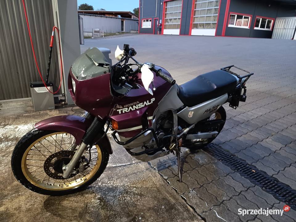 Honda transalp 600