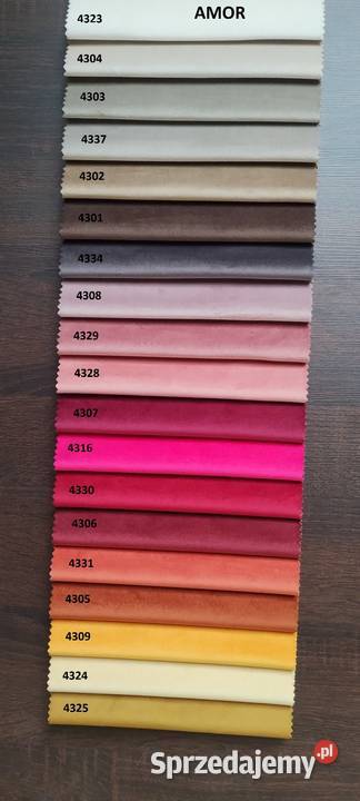 Wieszak na ubrania tapicerowany