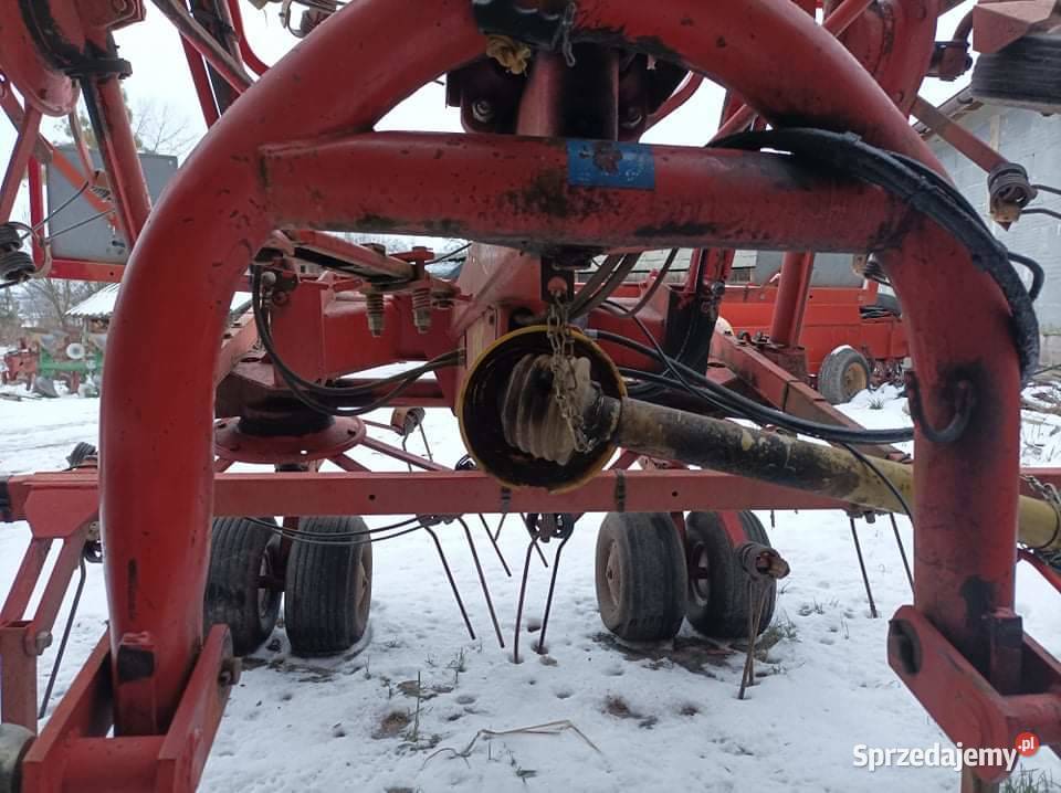 Przegrabiarka kuhn GF 8051 Okazja mazowieckie Niedarczów Górny-Kolonia