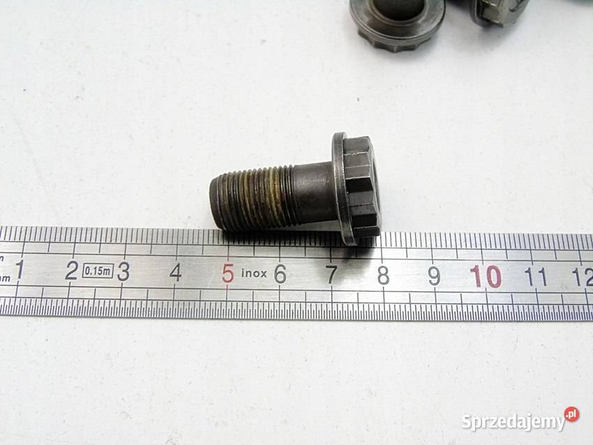 ŚRUBY KOŁA ZAMACHOWEGO 18 16V CARENS CERATO śląskie