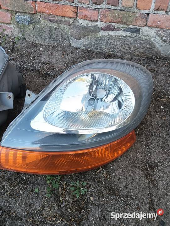 Lampy Trafic Vivaro Primastar komplet kompletne wielkopolskie Poniec sprzedam