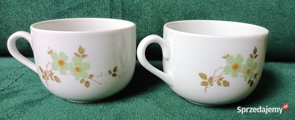 Porcelanowy kubek vintage z zielonym motywem małopolskie Zbylitowska Góra