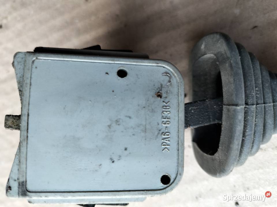 PRZEŁĄCZNIK ZESPOLONY Przełącznik świateł Kamień-Kolonia sprzedam