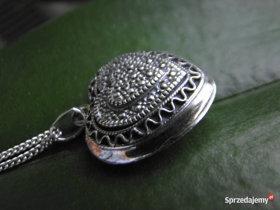Stary piękny naszyjnik sekretnik srebro Warszawa