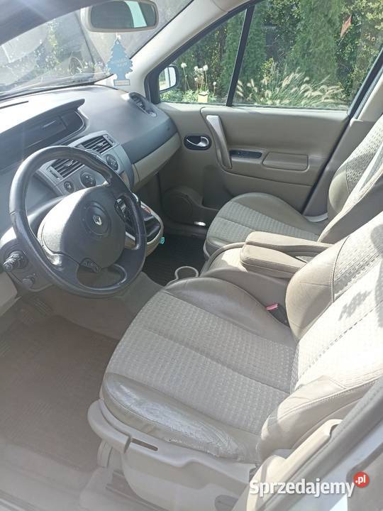 Renault scenic II 16 LPG srebrny Śrem