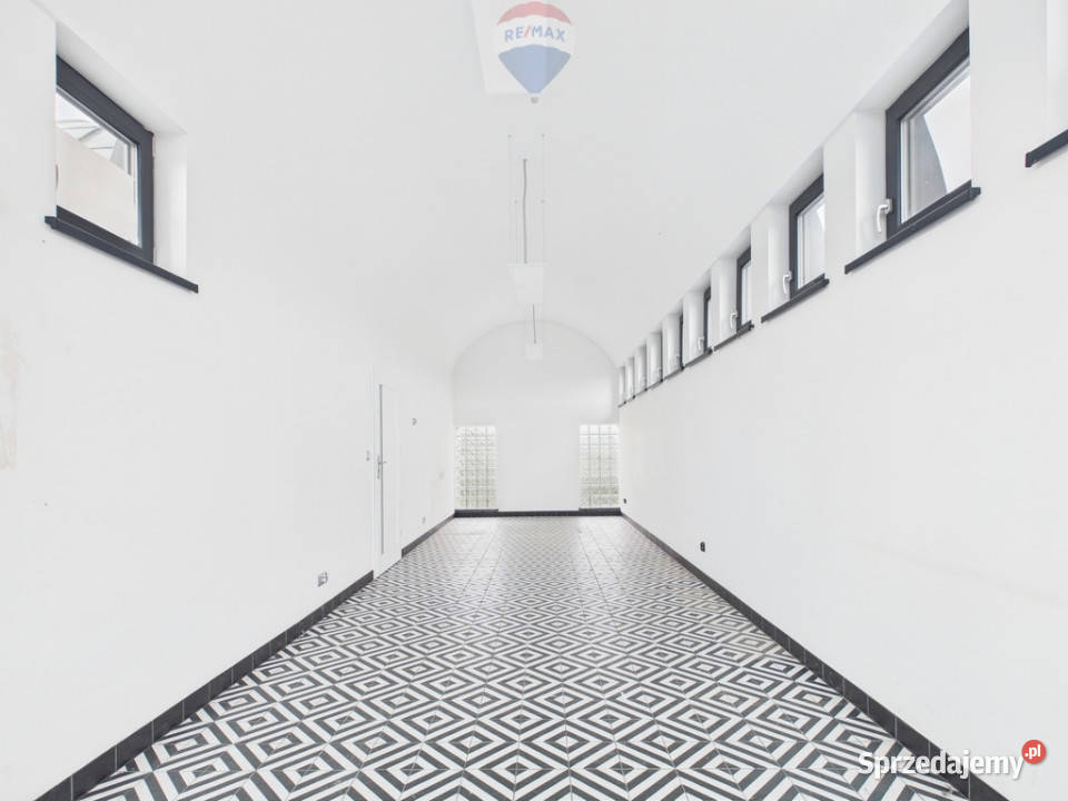 Lokal biurowousługowy Nowy Targ Składowa witryna małopolskie sprzedam