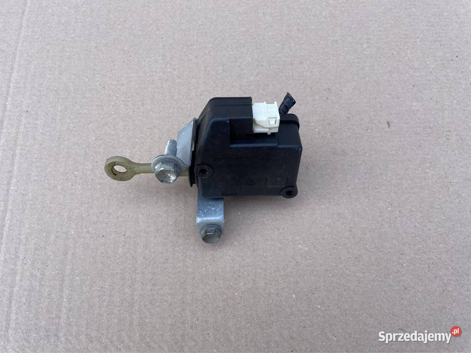 Zamek klapy citroen c1 peugeot 107 toyota aygo Szczecin