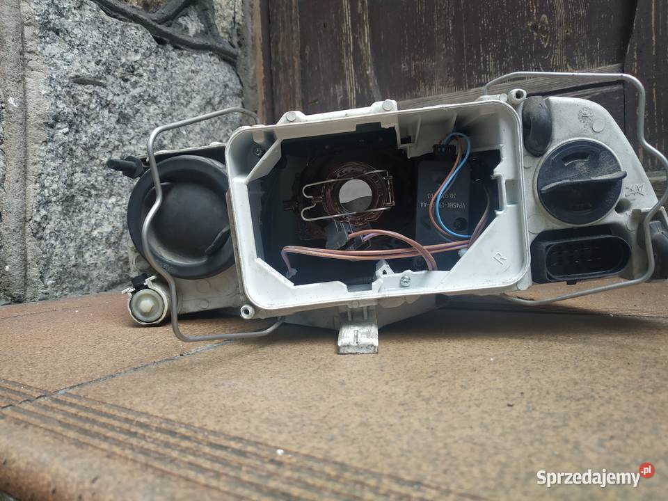 Lampa reflektor prawy octavia 2 II SOCZEWKA EU