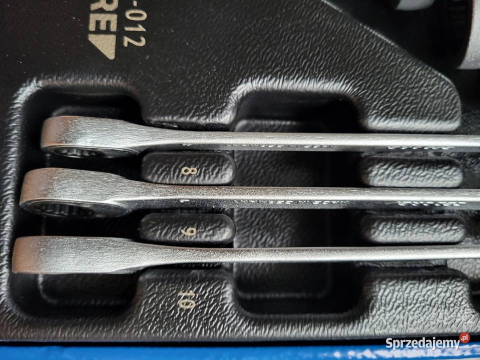 Komplet kluczy oczkowopłaskich z grzechotkami Nakło nad Notecią