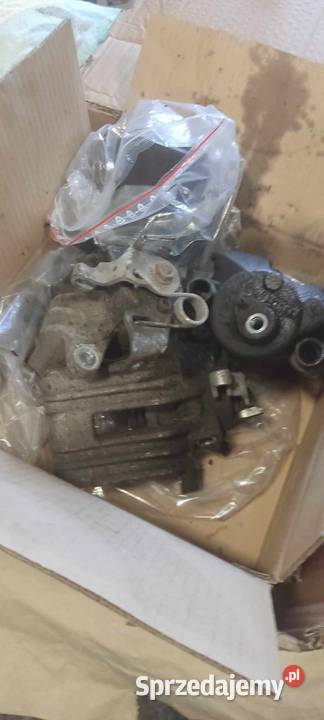 Zaciski Hamulcowe do VW Touran z 2005 Roku osobowe Zaciski i jarzma Zgorzelec