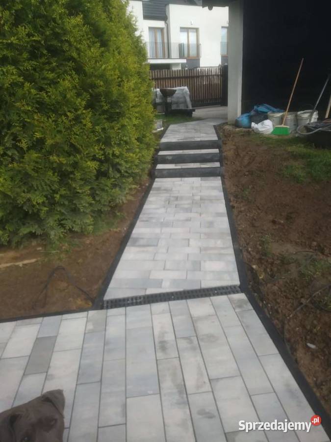 Układanie kostki brukowej brukarstwo Usługi Kraków ogród