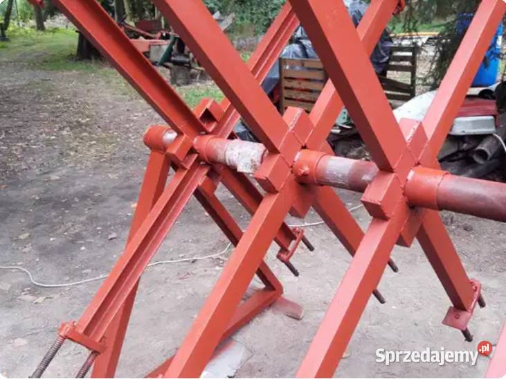 Prasa stolarska karuzelowa do robienia klejonki