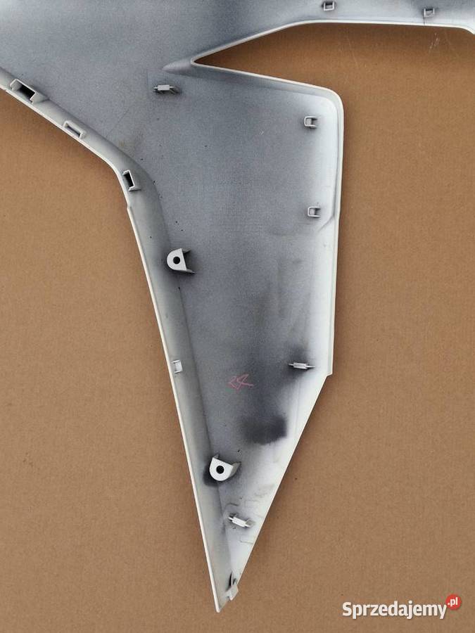 HONDA CRF 1100 AFRICA BOCZEK PRAWY OWIEWKA PRAWA