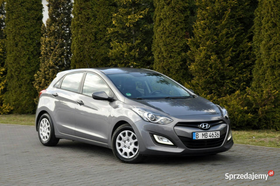 Hyundai i30 14CRDi90LedKlimatyzacjaWelurI