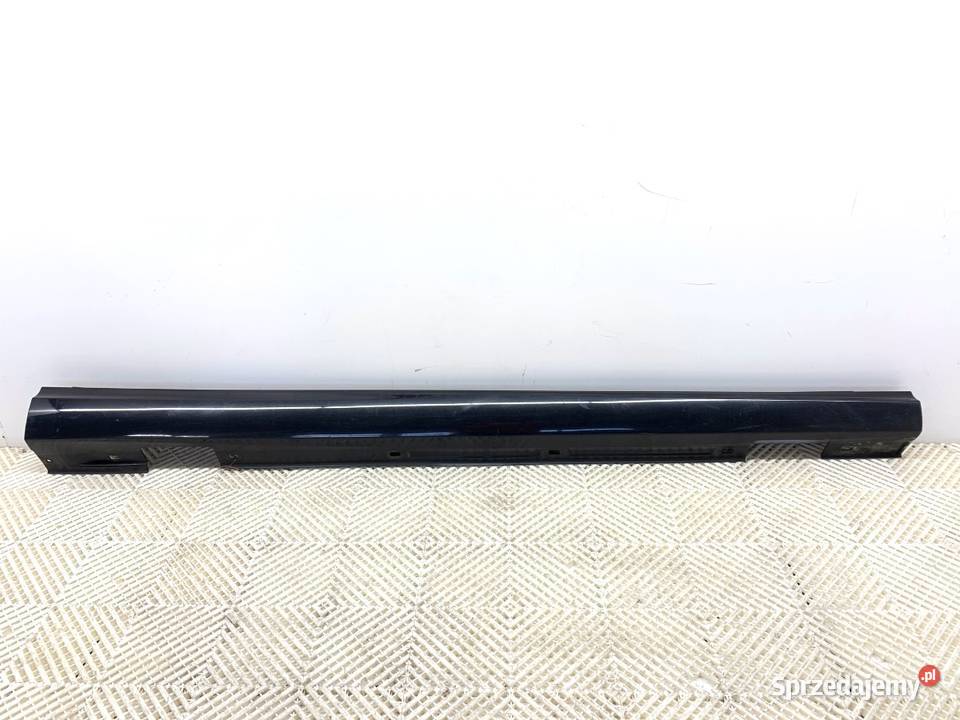 LISTWA PROGOWA PRAWY MERCEDES W176 Hatchback podkarpackie