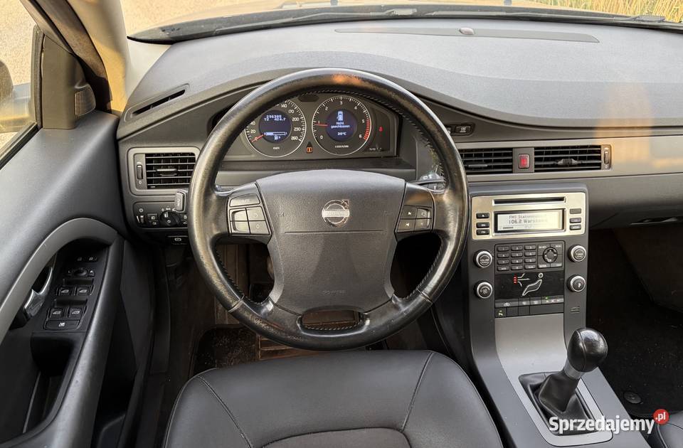 VOLVO V70 20d Serwis do końca BEZWYPADKOWE przyciemniane szyby Warszawa sprzedam
