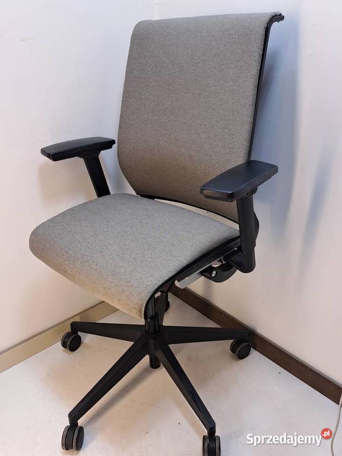 Fotel biurowy obrotowy Steelcase Think szary wielkopolskie Kórnik