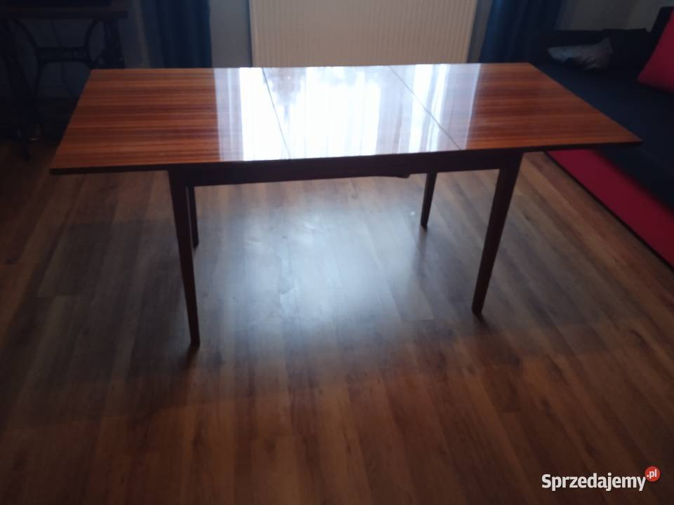Stół z czasów PRL Widawa