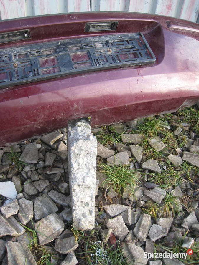 Zderzak tylny tył Opel Corsa C lift 0406 bordowy Zderzaki małopolskie Kraków