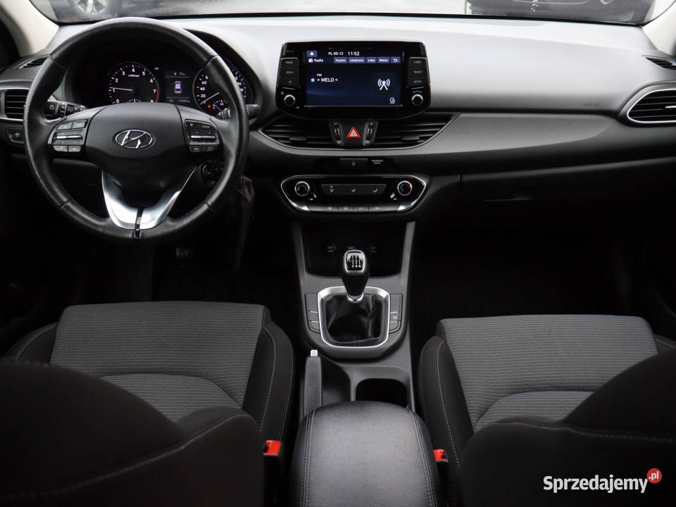 Hyundai i30 10 TGDI przyciemniane szyby Bielany Wrocławskie