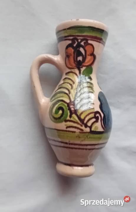 Ręcznie formowany i zdobiony dzbanek mlecznik Porcelana i szkło Koźminek