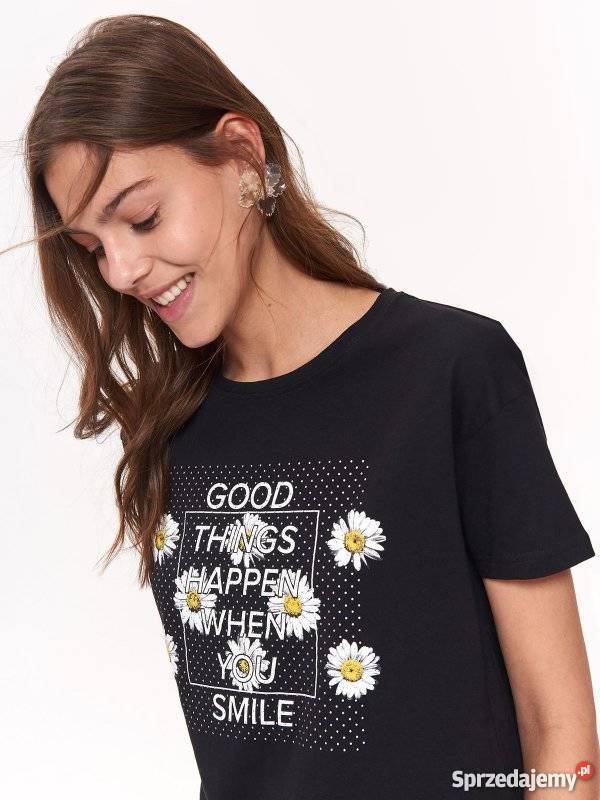 czarny tshirt z nadrukiem Top Secret Olkusz
