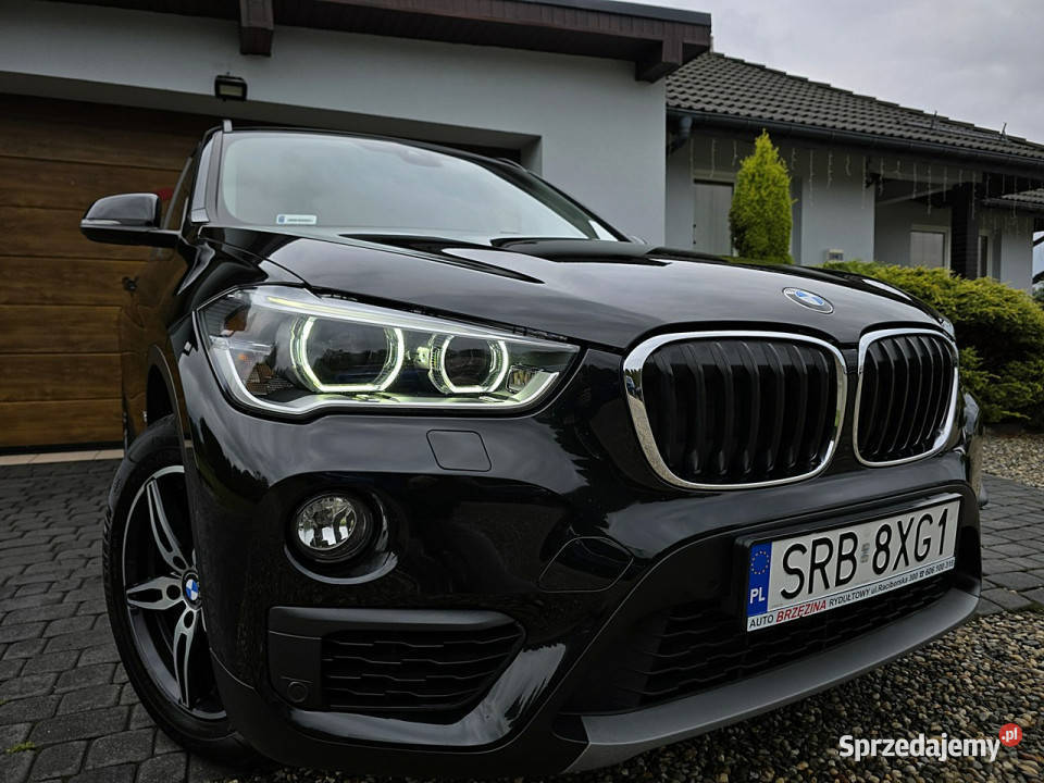 BMW X1 serwis ASO automat 4x4 hak II F48 2015 diesel śląskie Rydułtowy