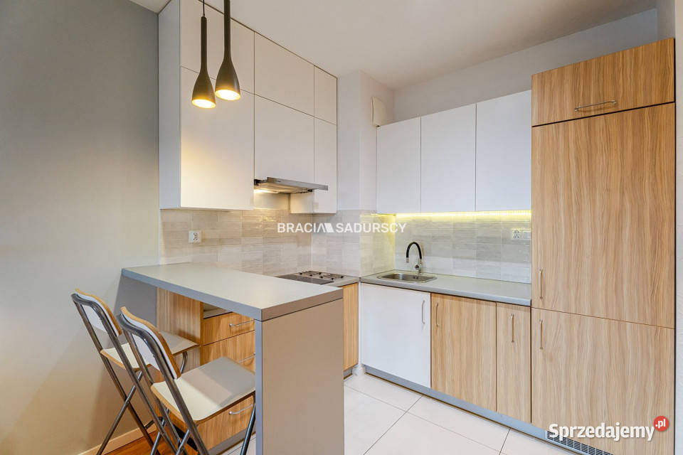 Mieszkanie 3664m2 2pok Kraków Szafrana Rok budowy 2015