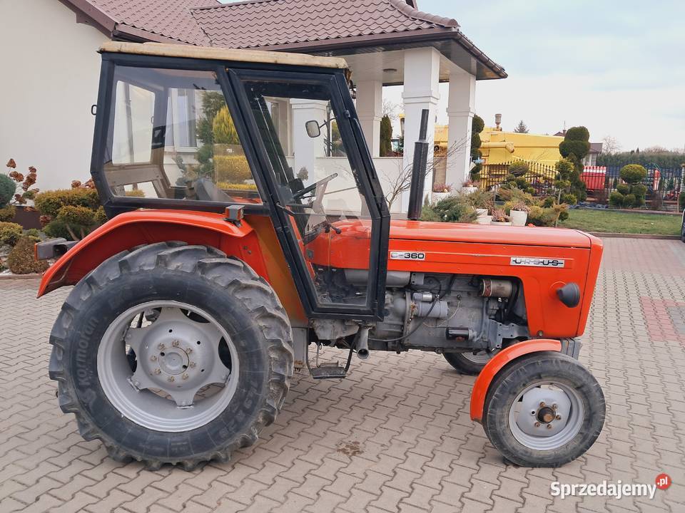 Ciagnik Ursus C360 z kabina czeska Radom