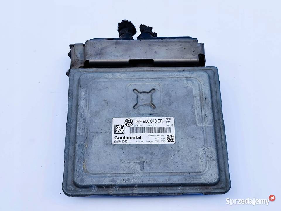 VW Golf VI STEROWNIK KOMPUTER SILNIKA