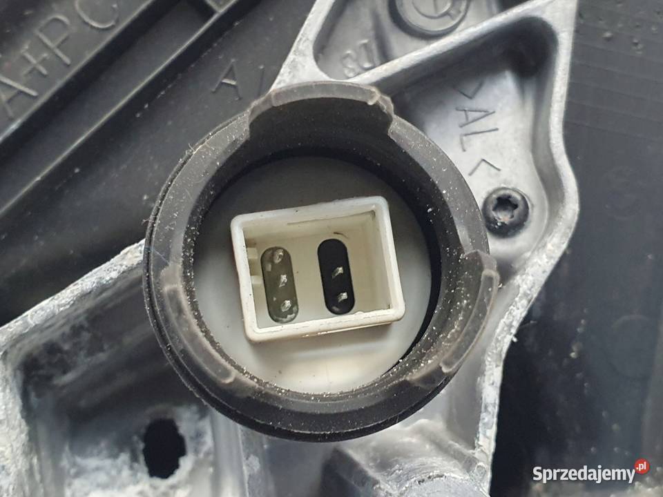 BMW E90 E91 0408r LUSTERKO PRAWE 5 Pin kabli Rudka sprzedam