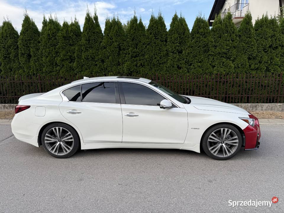 Infiniti Q50 Hybrid 35 V6 364 RWD LIFT 2018r na Przemyśl