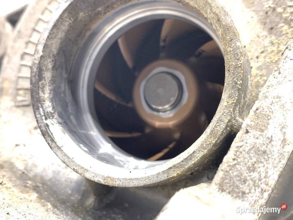 POMPA WODY Z PODSTAWĄ HYUNDAI SANTA FE III 22 podkarpackie