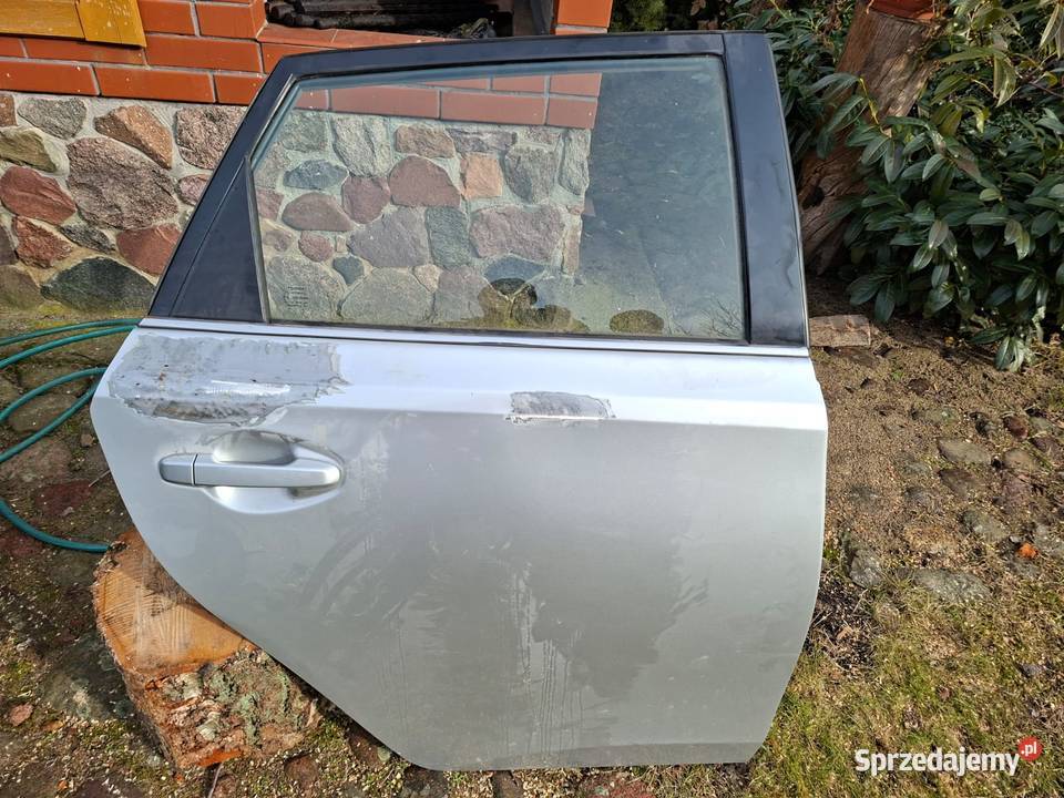 Części toyota auris Rok produkcji 2014