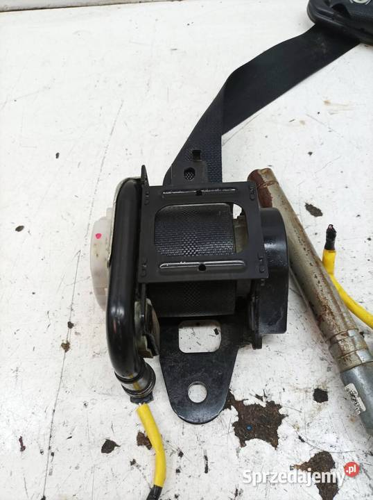 PAS BEZPIECZEŃSTWA LEWY PRZÓD KIEROWCY NAPINACZ