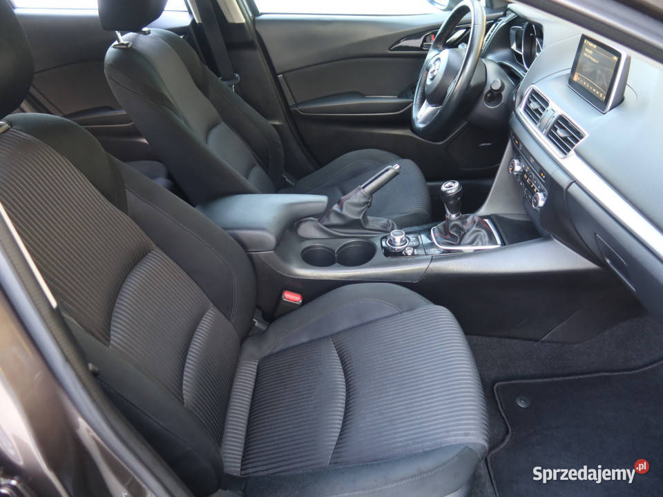 Mazda 3 20 SkyactivG światła przeciwmgielne