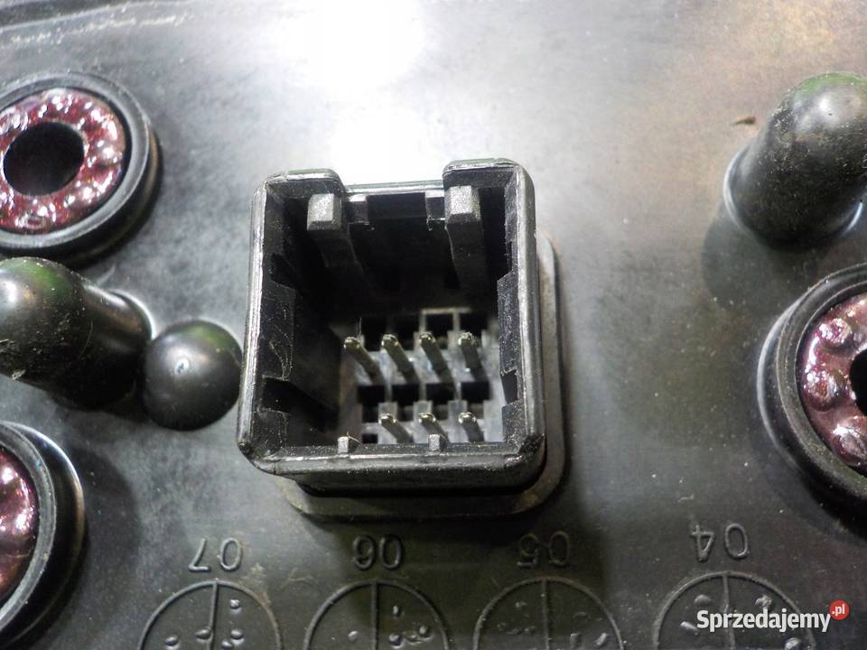 SSANGYONG RODIUS II TURISMO 20 B 14r lusterko Suków